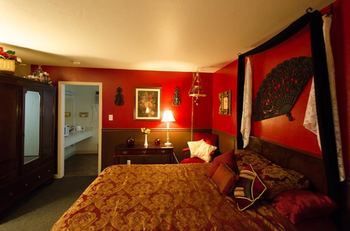 Motel Holiday 2*